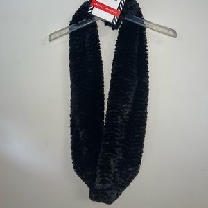 Isotoner black faux fur infinity scarf